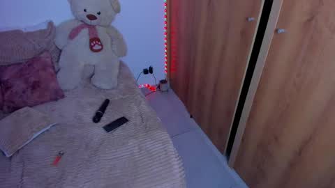 majito online show from December 20, 3:35 am