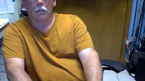 majormike34 online show from September 13, 12:29 pm