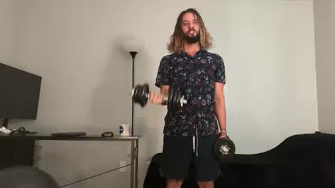 Mack  Makingmoans Twitter online show from December 2, 12:03 pm