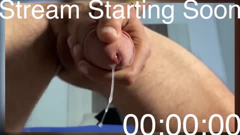 Mack  Makingmoans Twitter online show from October 4, 12:08 am