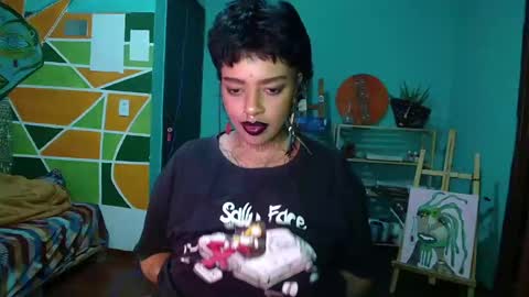 Snapshot of malaikaangel chatting on October 4, 2:42 am malaika online show from October 4, 2:42 am
