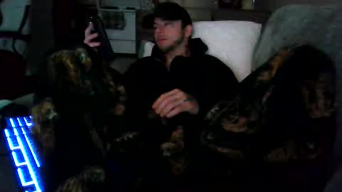 MalcolmLow online show from May 9, 1:17 pm
