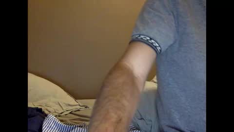 malefrench1 online show from October 8, 5:13 am