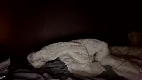 malefrench1 online show from October 21, 4:17 am