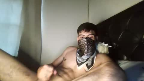 malekthick online show from May 13, 7:34 pm