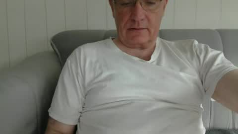 maletoysub online show from June 28, 5:20 pm