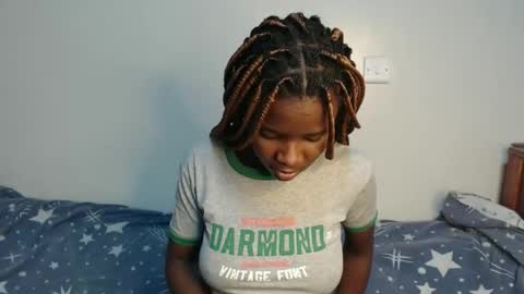 lati online show from November 19, 11:25 pm