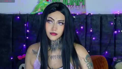 maliciaxpoison online show from July 10, 3:22 am