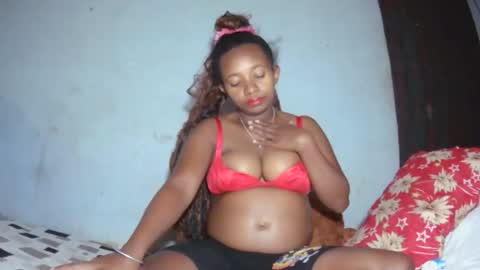malinah01 online show from September 21, 5:55 am