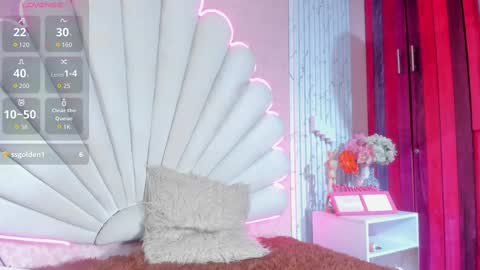 Snapshot of mally_boom chatting on September 10, 8:32 pm mally online show from September 10, 8:32 pm
