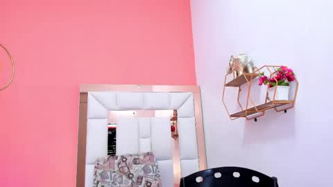 Melanie online show from April 23, 12:29 pm