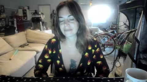 mamasm0k3sp0t online show from September 21, 11:14 am