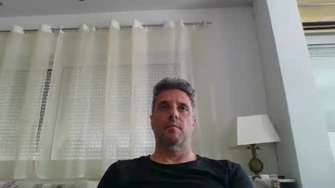 man211172 online show from April 18, 2:08 pm