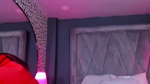 manelyk_evanss online show from January 13, 11:29 am