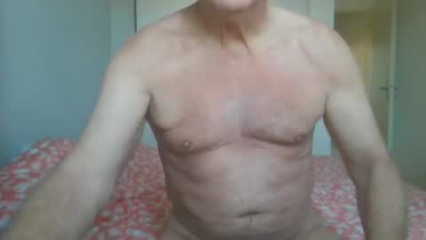 manngrossbite online show from May 27, 7:05 am