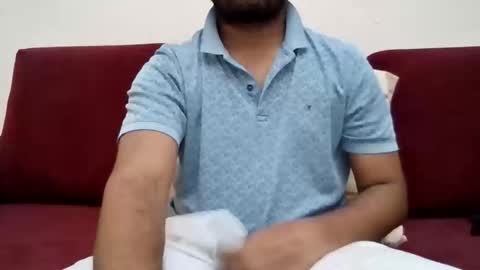 Mask 143 online show from March 27, 7:48 pm