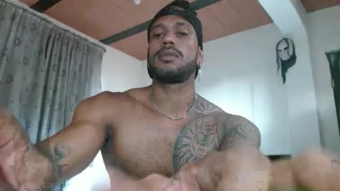 Manolo online show from November 9, 7:16 pm