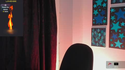  independent model online show from April 1, 4:46 am