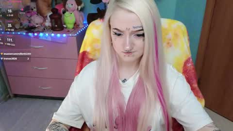 Manuela online show from November 25, 5:06 am