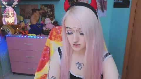 Manuela online show from October 27, 7:30 am