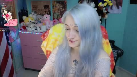 Manuela online show from April 1, 9:23 pm