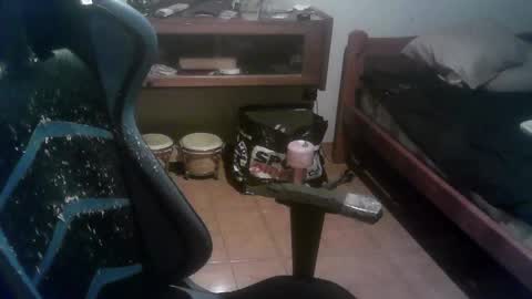 manuellii online show from March 9, 3:11 am