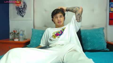 Manuel online show from March 19, 4:40 am