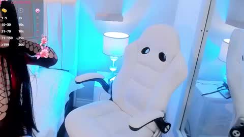 Manya online show from September 25, 8:05 pm