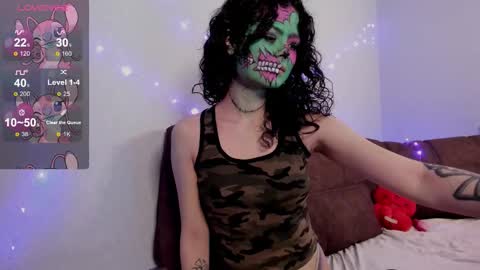 manyunya_ online show from October 27, 8:09 pm