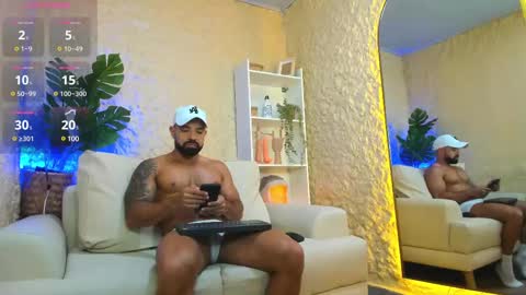 MAOFENIX online show from February 17, 9:43 pm