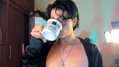 mar_alexis online show from March 5, 12:14 pm