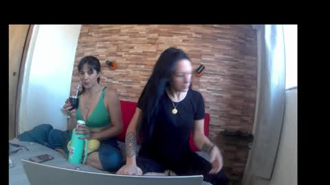 Snapshot of mara_david chatting on October 1, 1:10 pm coshitaxxx online show from October 1, 1:10 pm