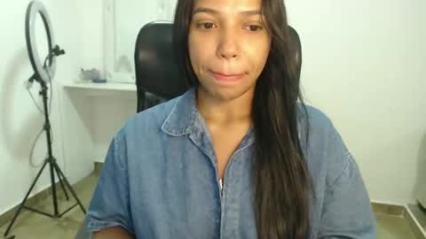 Snapshot of mara_sex chatting on January 9, 8:11 pm pao online show from January 9, 8:11 pm