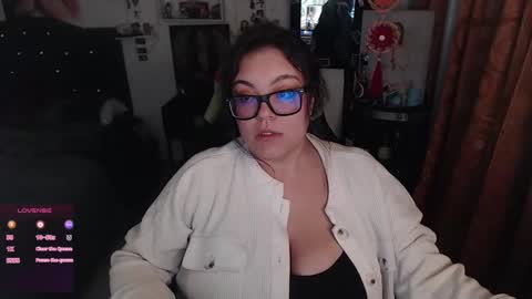 marcela2101 online show from February 22, 5:23 am