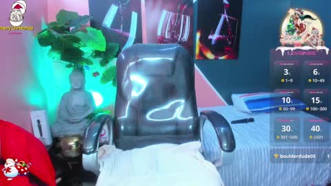 Snapshot of marcella_hill chatting on December 24, 5:55 pm Marcella Hill online show from December 24, 5:55 pm