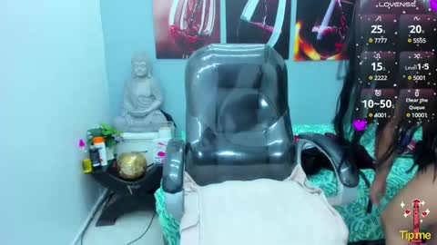 Snapshot of marcella_hill chatting on February 21, 5:42 pm Marcella Hill online show from February 21, 5:42 pm