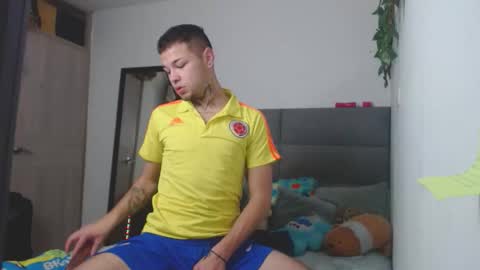 marcelo_m1lk online show from October 3, 4:54 am