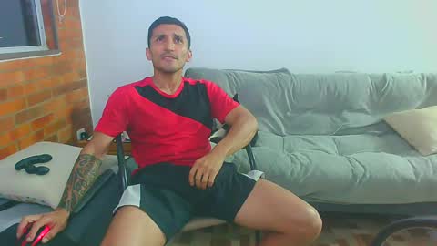 Marck  Independent model  online show from March 1, 2:26 am