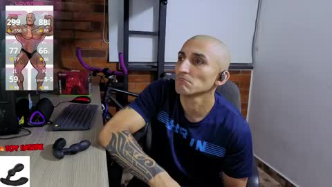 Marck  Independent model  online show from April 9, 6:19 am