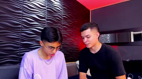 Marco and Ethan online show from January 4, 9:43 am