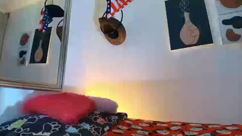 marcus_fire online show from October 18, 4:16 am