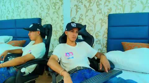 Snapshot of marcus_jeron chatting on September 15, 8:21 pm marcus_jeron online show from September 15, 8:21 pm