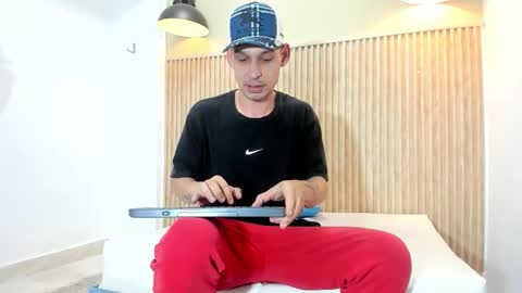 marcus_smithh online show from October 10, 5:57 am