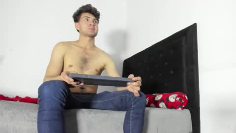 Marcus Independent Model online show from February 20, 2:00 am