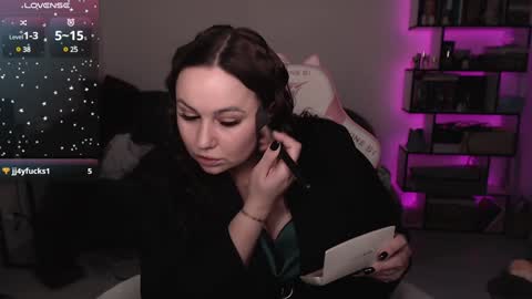 mari moore online show from January 31, 9:37 pm