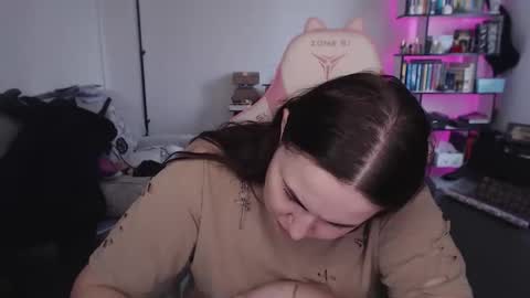 mari moore online show from March 5, 8:23 am