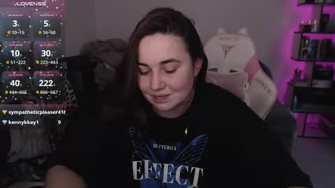 mari moore online show from October 25, 8:35 am