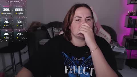 mari moore online show from October 5, 10:01 am