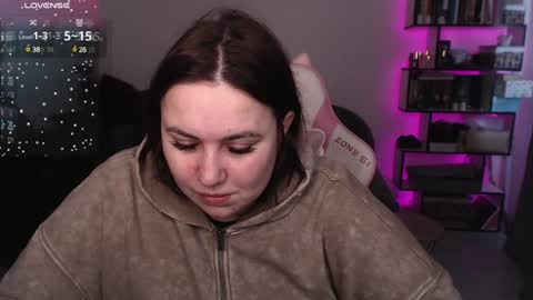 mari moore online show from February 7, 9:05 am