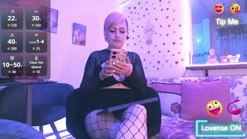 Maria fernanda online show from April 2, 12:18 am